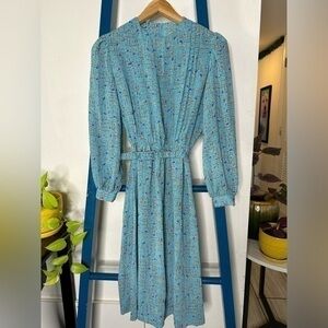 Vintage 80s Lady Carol Petites Long Sleeve Belted Pleated Dres in Aqua Multi